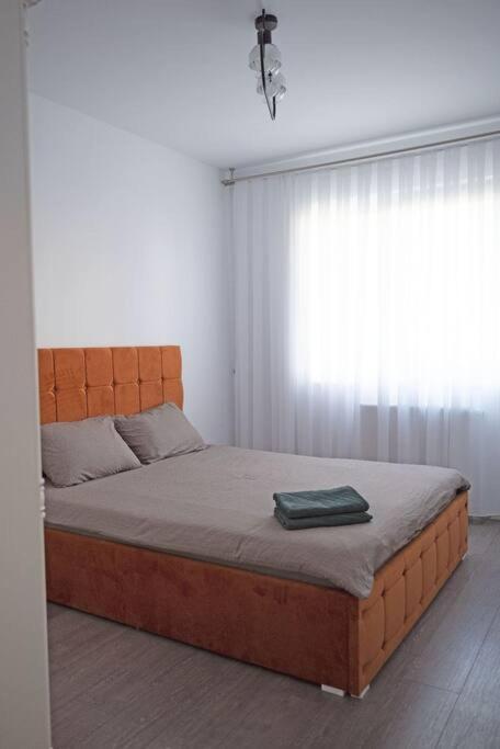 Eliza'S Apartment By Oasis Homes Oradea Buitenkant foto