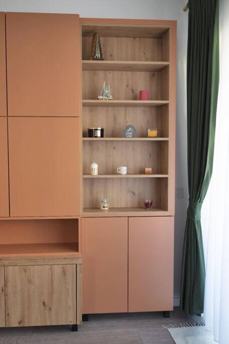 Eliza'S Apartment By Oasis Homes Oradea Buitenkant foto