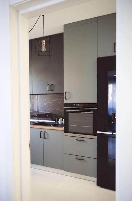 Eliza'S Apartment By Oasis Homes Oradea Buitenkant foto